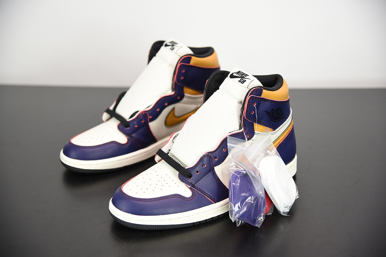 Nike SB x Air Jordan 4 Custom Sail Purple - SoleSnk