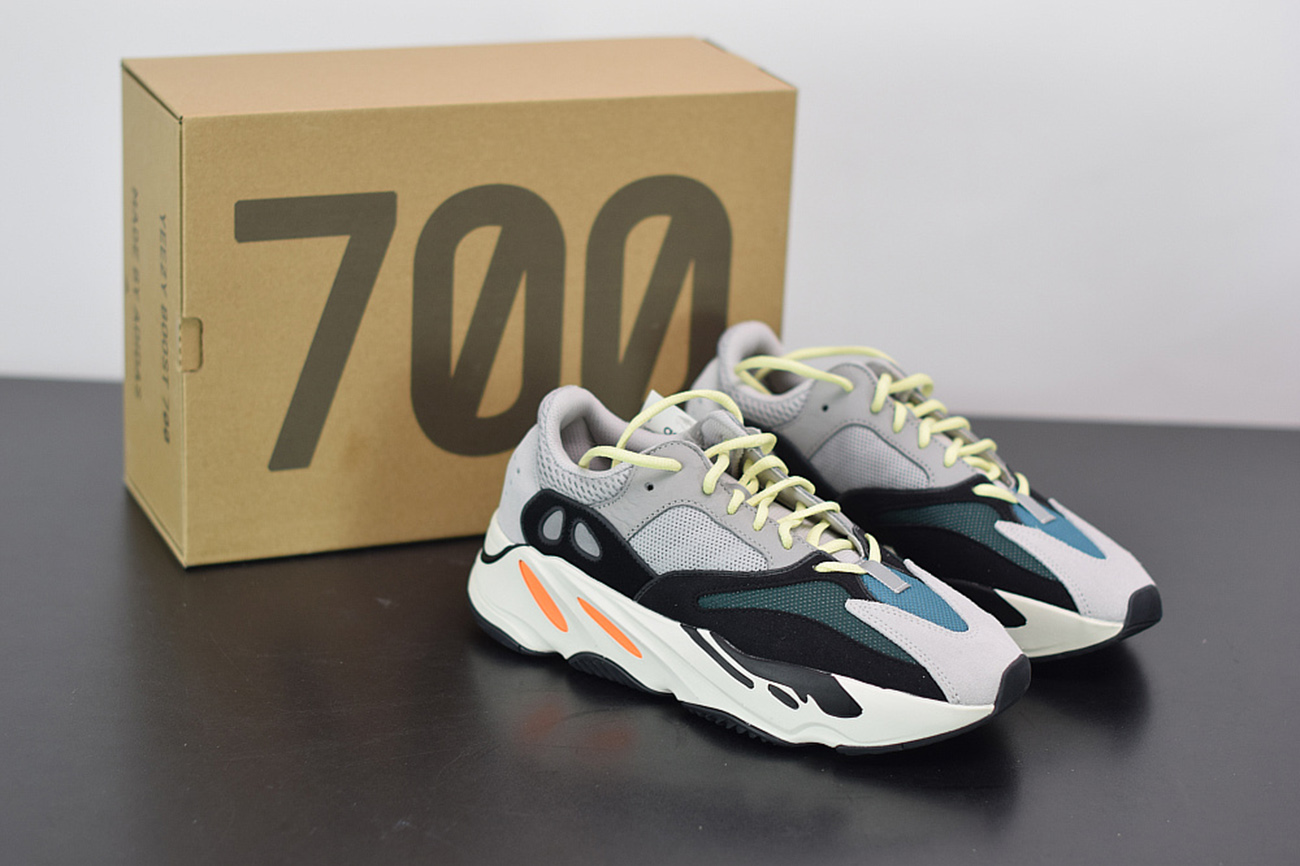 Ténis Jordan Solar Blaze cinzento - adidas Jordan Yeezy 700 “Wave Runner” Solid Grey/White - Black – OG Yeezy Slide Soot