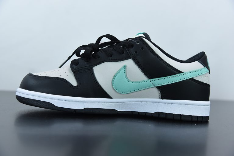 grey and blue nike sb