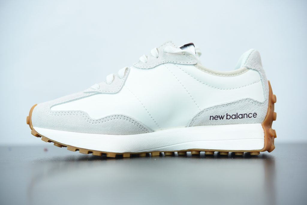 newbalance staud 327