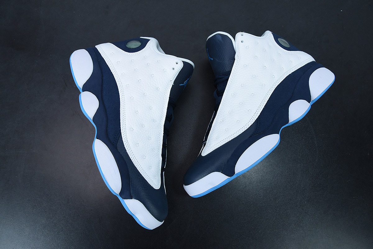 Charlotte Hornets Colors Appear on This Air Jordan 13