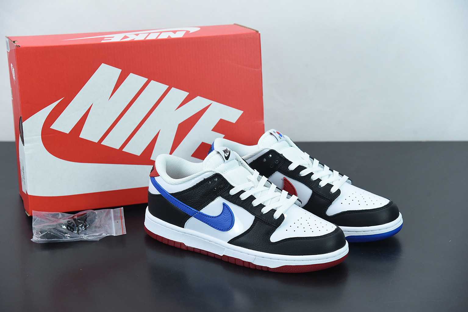 100 For – Tra-incShops - Nike Dunk Low “South Korea” Black/White - nike lunar force 1 duckboot mens shoes black 805899113 super - Red - Blue DM7708