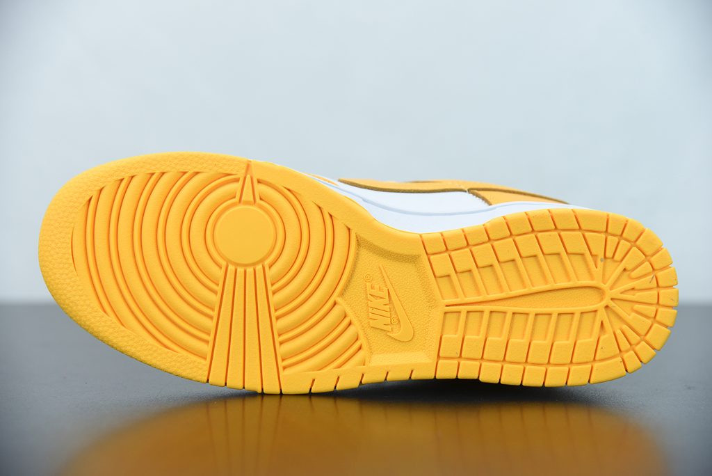 dunk sail orange
