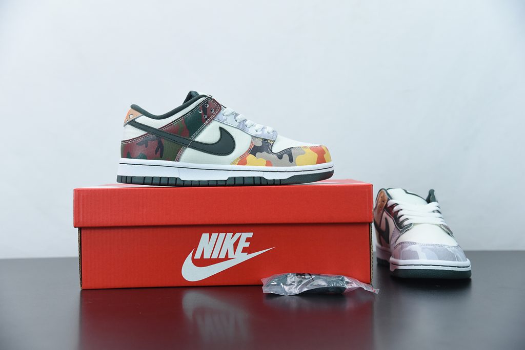 dunk low trainers sail vintage green total orange white
