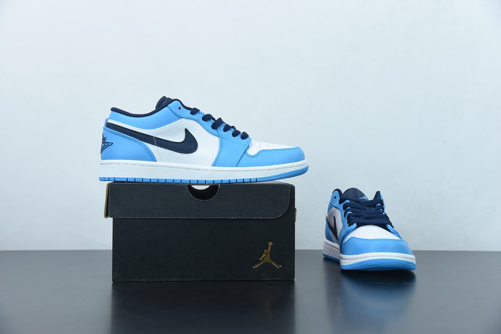 air jordan 1 lowblack and dark powder blue