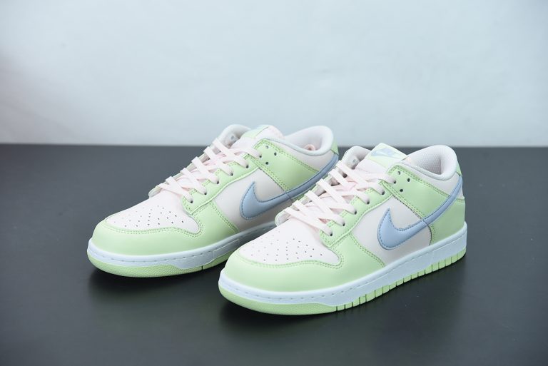 ghost lime dunks
