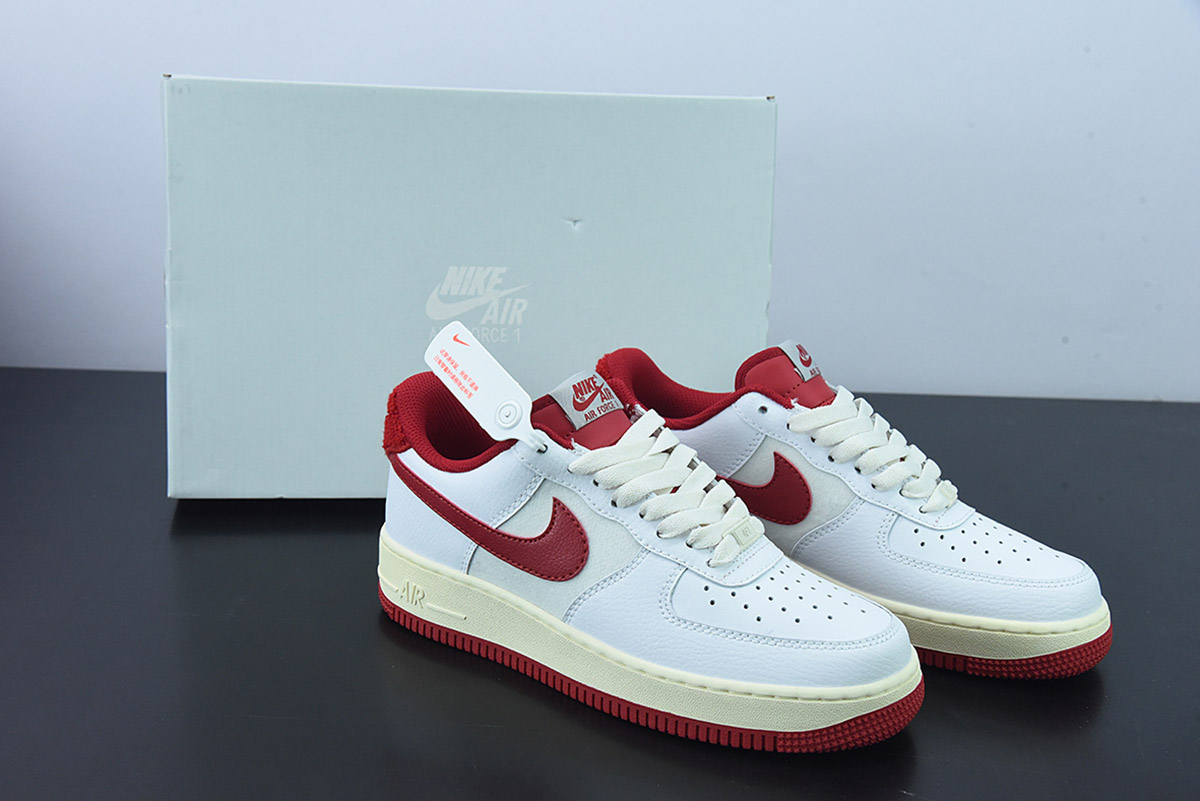 Nike Air Force 1 07 LV8 Gym Red DO5220-161