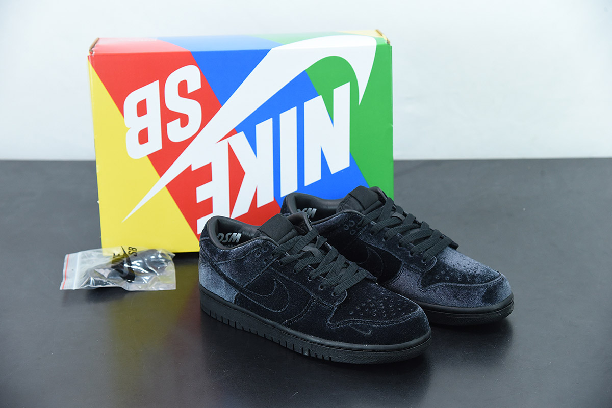 Dover Street Market x Nike Dunk Low Triple Black DH2686 - 002 For ...
