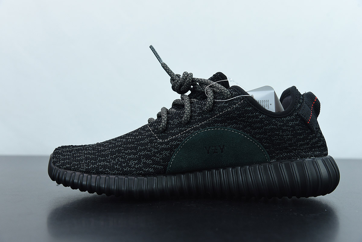 yeezy boost pirate black size 4