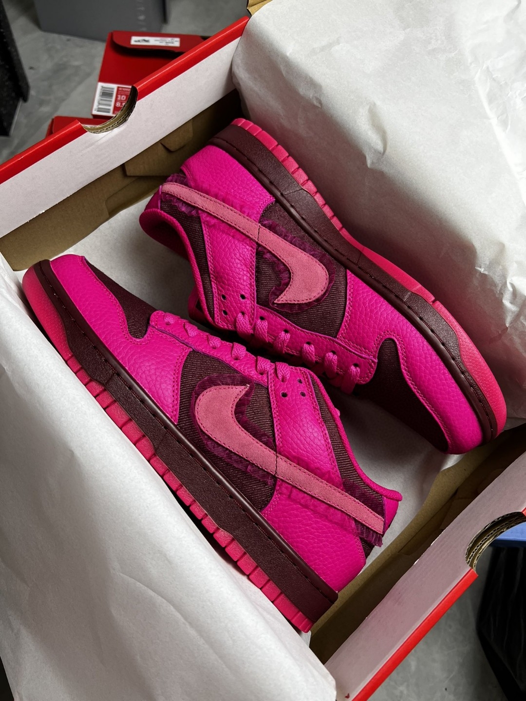 nike dunk low valentines day 3