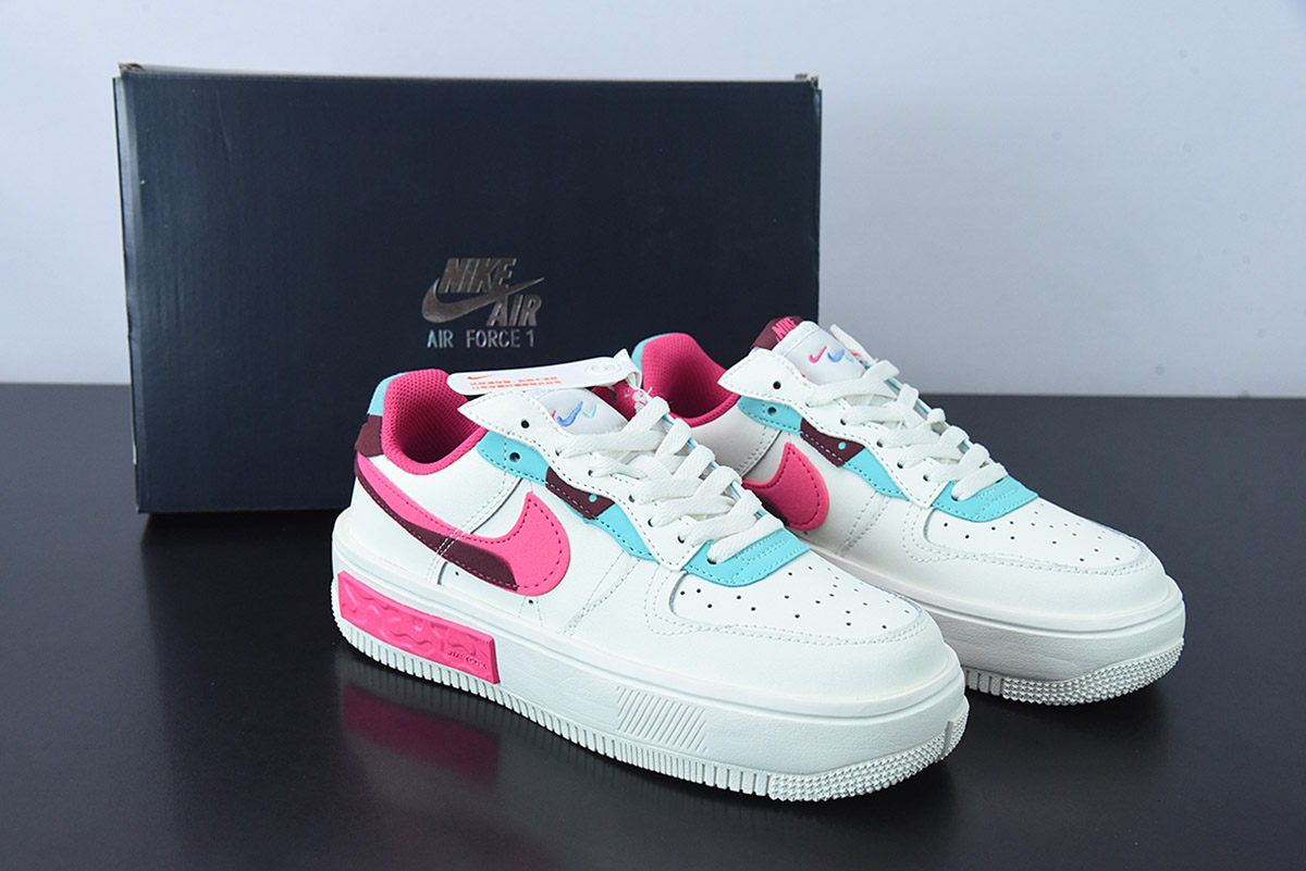 Nike Air Force 1 Low Cut-Out Swoosh (White/Black/Washed Teal/White